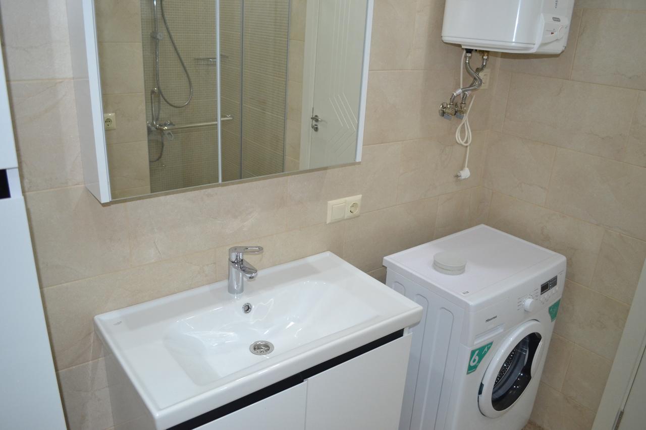Appartamento Batumi Porta Tower 1811 Esterno foto