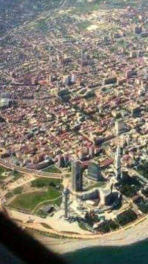 Appartamento Batumi Porta Tower 1811 Esterno foto